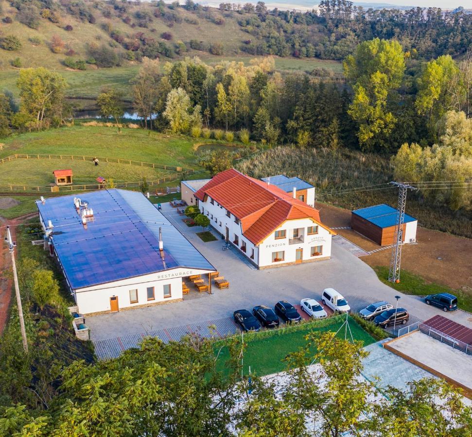 Na Zelenem Statku Hotell Rasovice  Exteriör bild