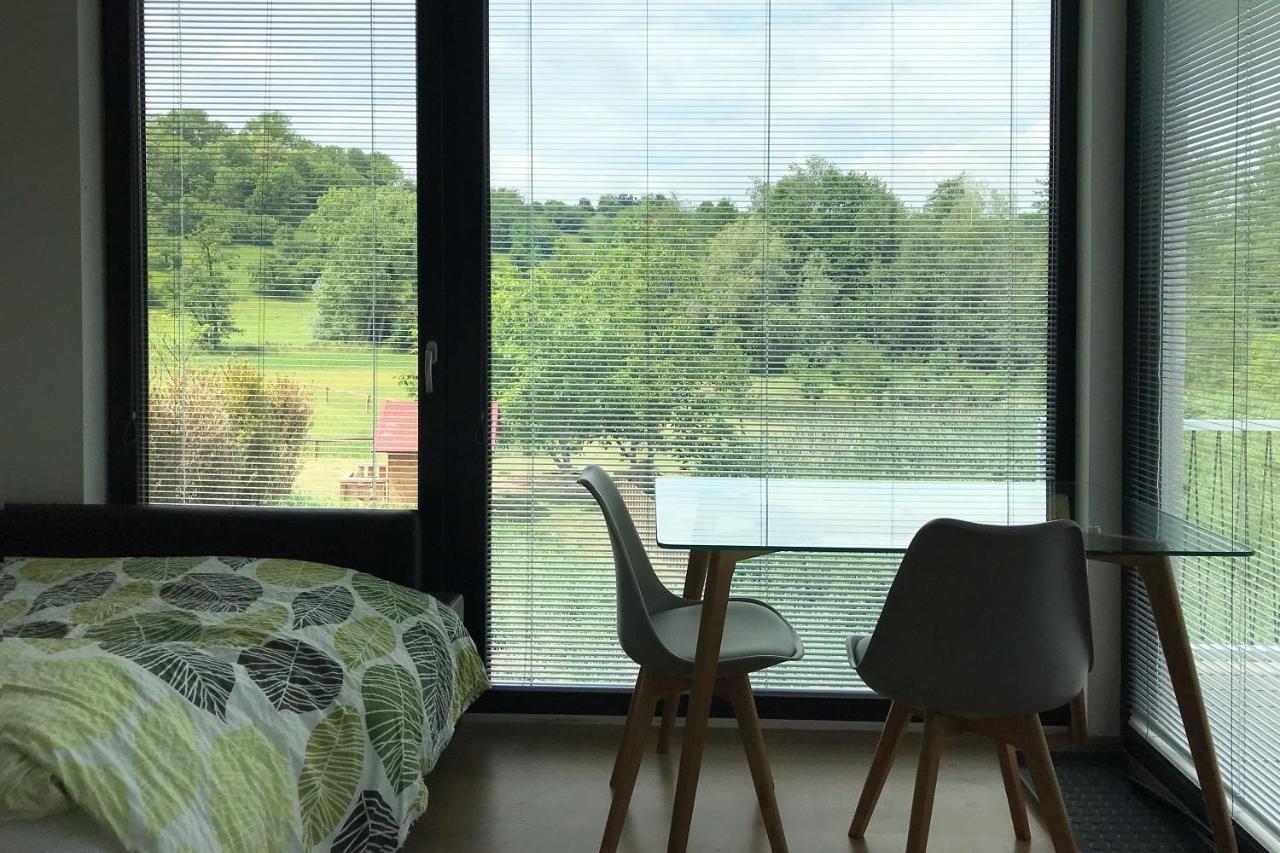 Na Zelenem Statku Hotell Rasovice  Exteriör bild